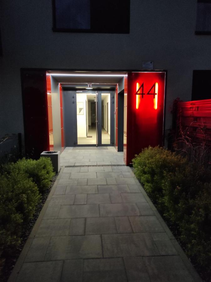 Garden Apartment Self Check-In - Bezkluczowy Dostep W 10 Minut O Kazdej Porze Krakow Ngoại thất bức ảnh